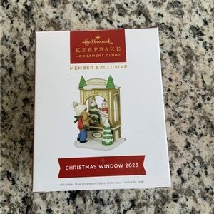 Hallmark Keepsake Christmas Windows 21st in Series KOC Ornament 2023 NEW
